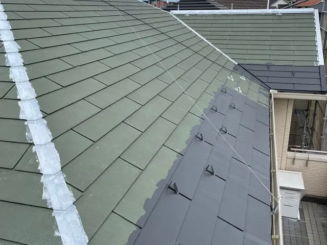 【茅ヶ崎発】屋根塗装　30年以上の実績がある一流の職人による施工サービスの画像