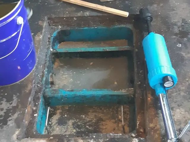 グリストラップ徹底洗浄！地域最安値でトラップ内の汚泥をスッキリ除去！臭いも改善！サービスの画像