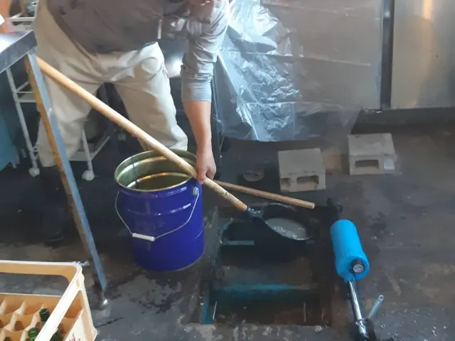 グリストラップ徹底洗浄！地域最安値でトラップ内の汚泥をスッキリ除去！臭いも改善！サービスの画像