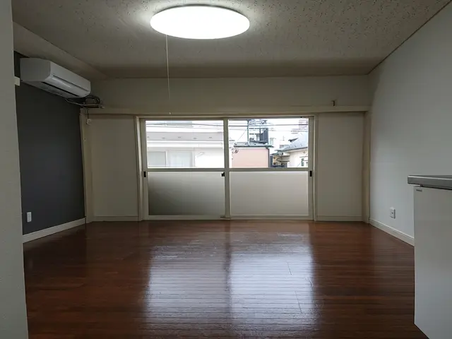 すべて自社対応◎損害保険加入済み！訪問時の駐車場代は当店が負担します♪サービスの画像