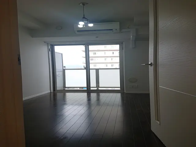 すべて自社対応◎損害保険加入済み！訪問時の駐車場代は当店が負担します♪サービスの画像