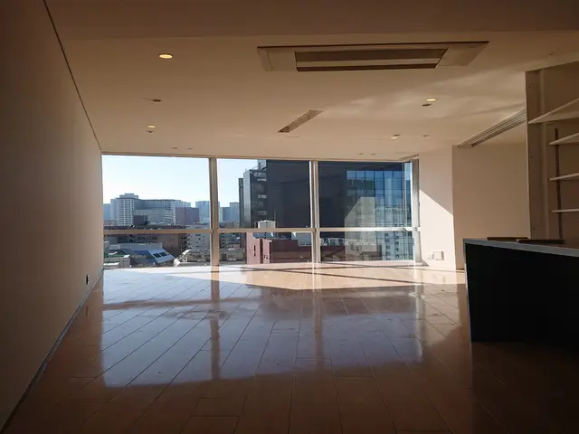 すべて自社対応◎損害保険加入済み！訪問時の駐車場代は当店が負担します♪サービスの画像