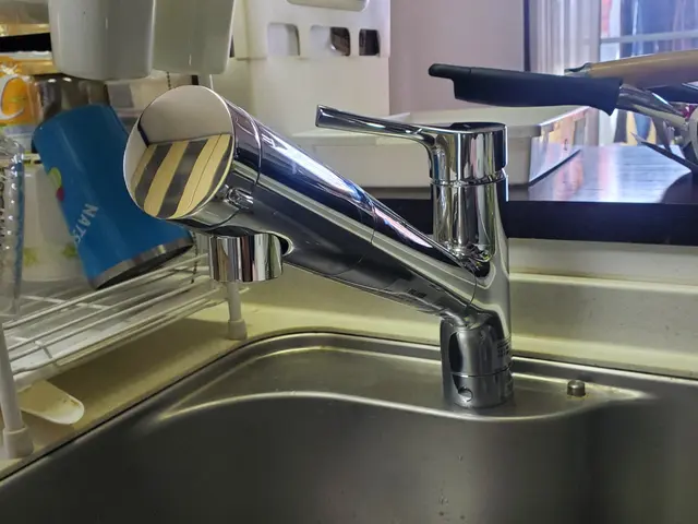 無料駐車場をご用意で300円値引き！　大手作業歴15年　損保加入　P当社負担サービスの画像