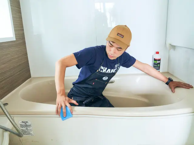 ☆頑固な水アカや皮脂汚れカビもスッキリ！☆輝きを放つお風呂でリラックスタイムを☆サービスの画像