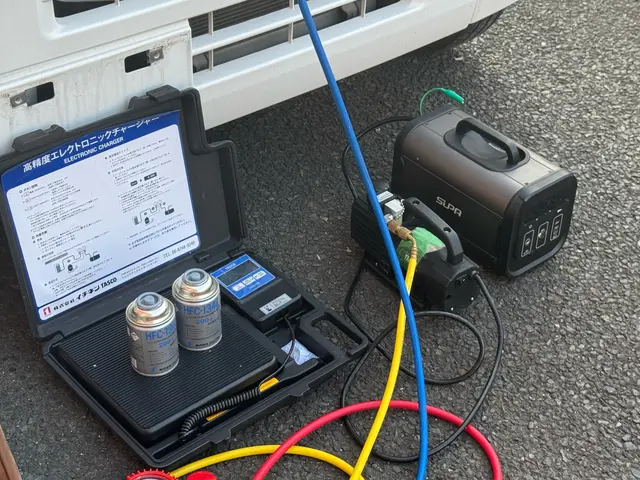 補充は危険！他店とは違う。エアコン屋が高級機材をフル活用！100%新ガス！サービスの画像