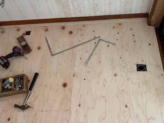 【フローリング張替えならハウスキーパーへお任せ下さい！】プロの技術で高品質施工！サービスの画像