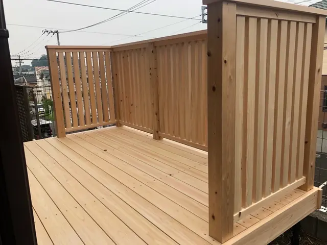 ◇業歴10年以上◇任せてください！ウッドデッキ木目を活かします！サービスの画像