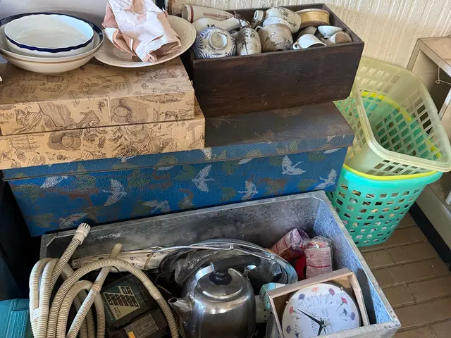 お引越し時の処分に◎！家電から家具まで何でも積めます。エアコン取外し&回収無料！サービスの画像