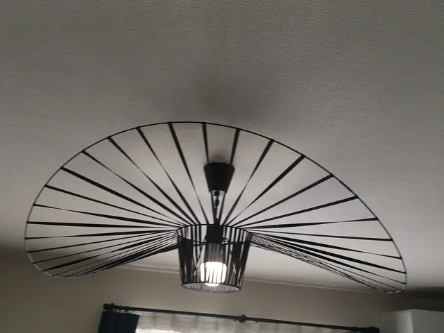 DLｼｬﾝﾃﾞﾘｱｼｰﾘﾝｸﾞﾌｧﾝ移設増設調光スイッチ追加相談受付致します。サービスの画像