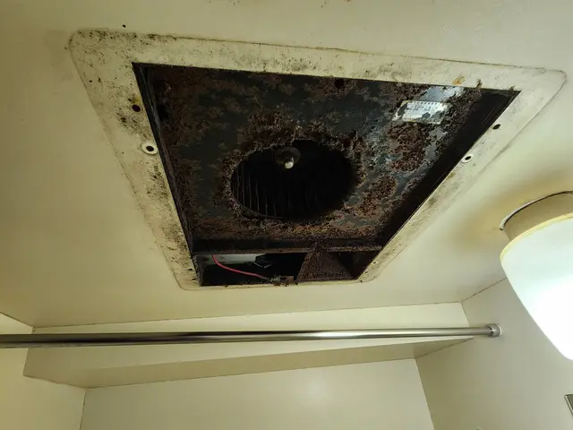 【☆安心の法人☆非喫煙者☆損保有】換気扇から暖房乾燥機も可能です。是非ご相談を！サービスの画像