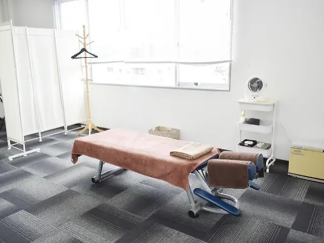 累計1万人以上施術実績! 業界歴7年。　　　　即効性、持続性のある指圧技術。サービスの画像