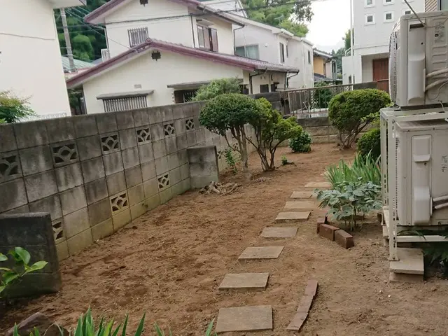 千葉県◆年中無休★素敵なお庭作りは、先ず草むしりから、腰や膝を傷める前にお電話をサービスの画像