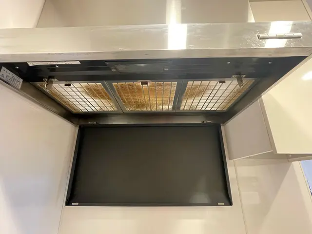 □女性スタッフが丁寧に時間をかけて細部まで作業させていただきます！サービスの画像