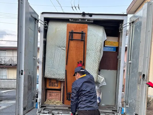 不用品の回収は当社へお任せください！安心の損害保険◎　外注作業一切なし◎サービスの画像