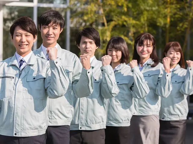 大型物置、古い物置、中身と同時処分ok、分別不要、解体無料、工具無料回収サービスサービスの画像