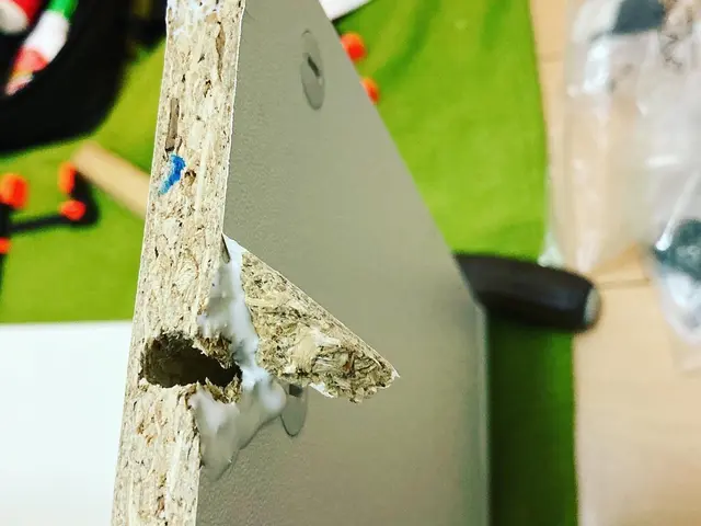 【業歴16年の実績】脚・背もたれのぐら付き修理・補強専門店サービスの画像