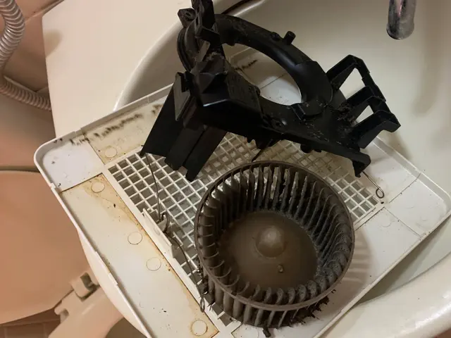 サイト内予約可能日時・地域要確認【技能士監修】人気の浴室＋レンジフードセット☆サービスの画像