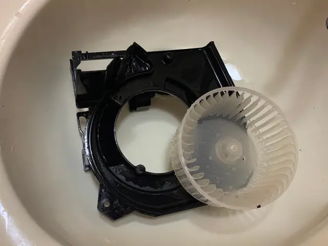 サイト内予約可能日時・地域要確認【技能士監修】人気の浴室＋レンジフードセット☆サービスの画像