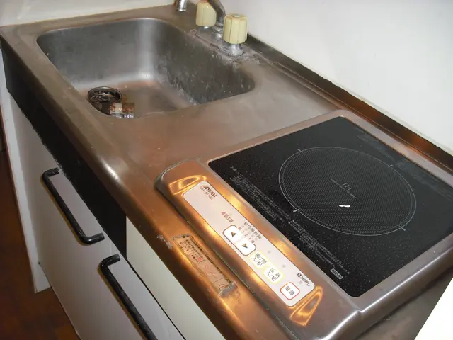 予約はお早めに　１００％自社対応　任せて安心サービスの画像