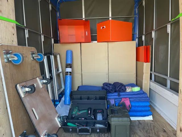 【業歴12年】安心安全に！作業スタッフ２名でご対応◎同時にお安くご不要品回収も◎サービスの画像