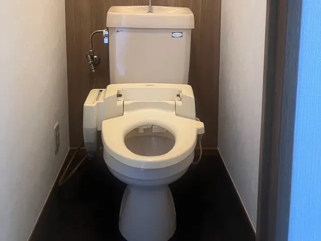 クッションフロア3300円m2 丁寧に仕上げますサービスの画像