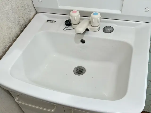 夫婦仲良くお伺いします◎作業外注なし◎損保加入◎駐車場代当店負担◎サービスの画像