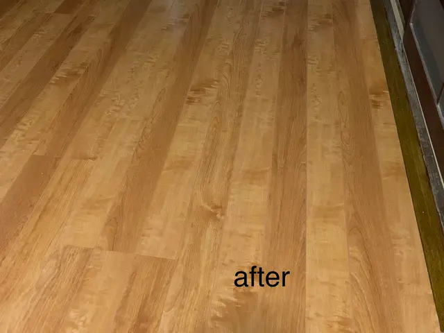 フローリング上張りサービスの画像