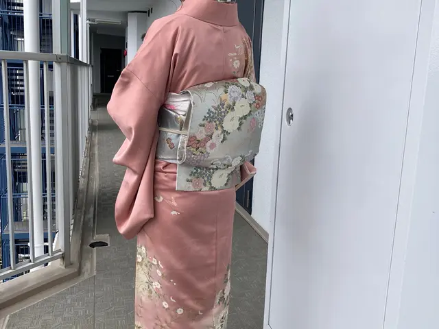 着物姿で自信と美しさを。苦しくない着付けで笑顔あふれる特別な日に！