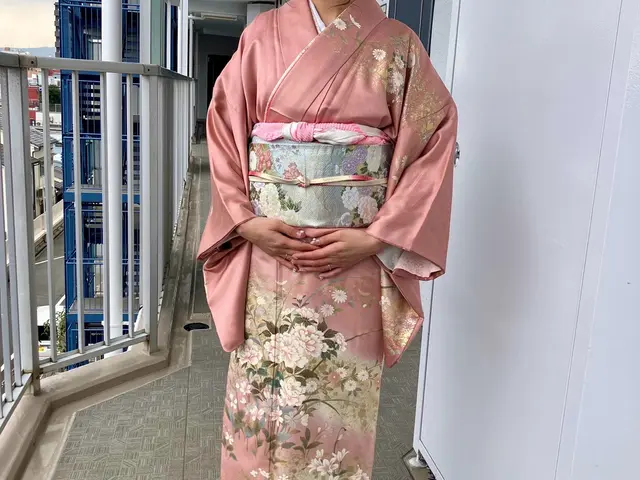 着物姿で自信と美しさを。苦しくない着付けで笑顔あふれる特別な日に！サービスの画像