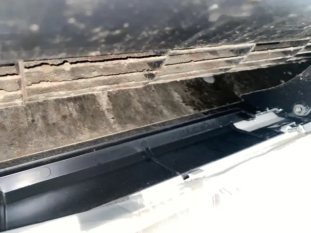 ★★エアコンを覗いてみては如何でしょうか？★気になる汚れは今のうちに★サービスの画像