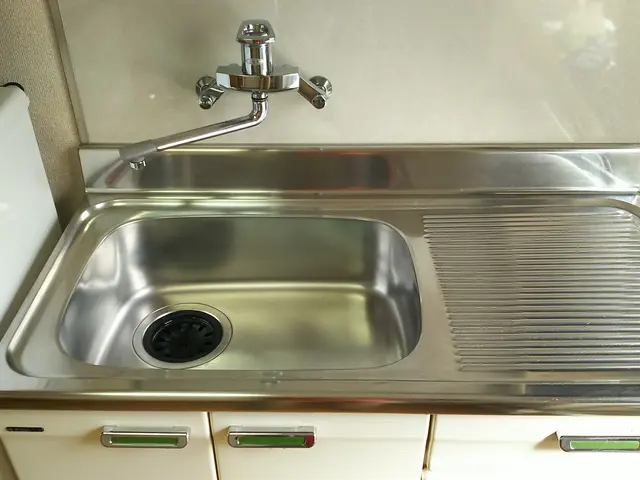 話題のアルカリ電解水で殺菌！高い技術の２名で作業しますので時間も短縮です！サービスの画像