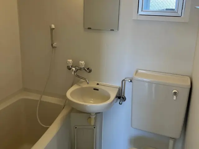 ◆年中無休◎予約から施工まで100%自社対応◎営業時間外も対応可能サービスの画像