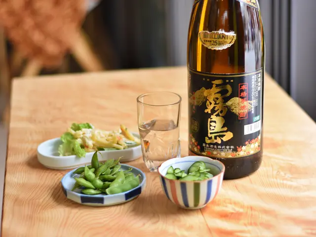 店舗が。料理が。建物が。注目される味わいある一枚を撮影します！サービスの画像