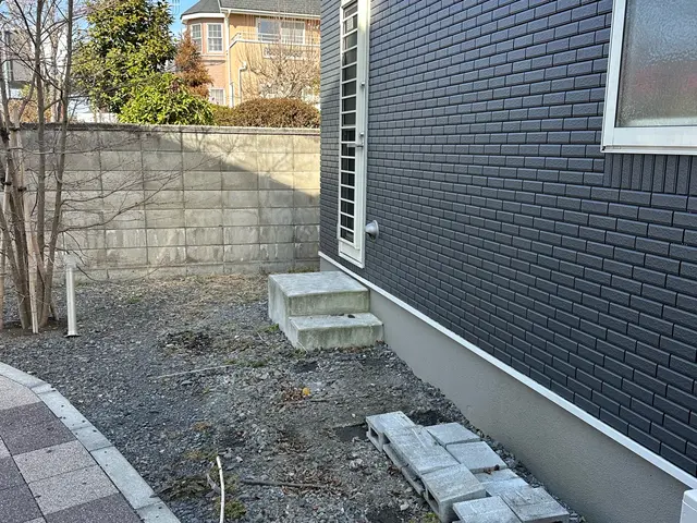 中身の不用品回収も別途可能ですサービスの画像