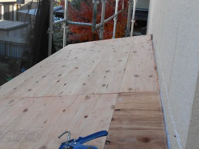 屋根の困り事は注文修繕で安心！屋根の８割は修理でOKなんです！セミオーダー修繕サービスの画像