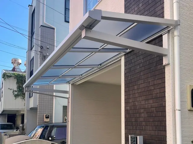 埼玉と大阪で活動中！波板交換～新設まで対応！自社施工で高品質を安心価格で提供サービスの画像