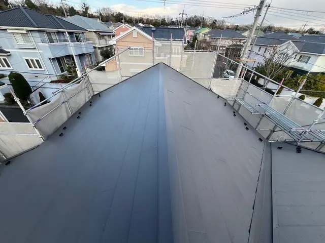 ガルバニウム板金断熱材入りででお家長持ち夏は涼しく冬は暖かくサービスの画像