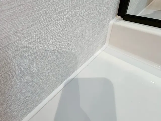 新規コーキング施工大歓迎！ガラス、水回り、建具周り等幅広く対応可能です！サービスの画像