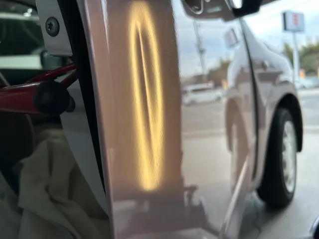 魔法のように愛車の凹みを修復！時間外エリア外も相談可！自社スタッフによる丁寧作業サービスの画像