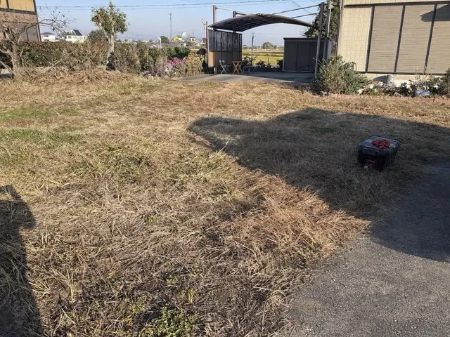 雑草対策フルパックサービスの画像