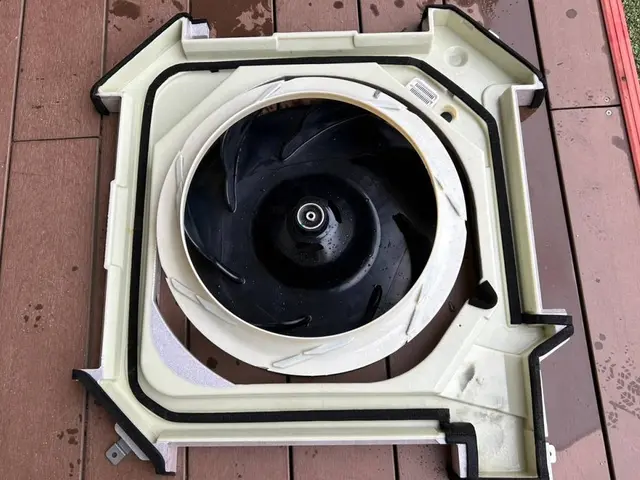 ◆大阪発◆12月の繁忙期もエアコンクリーニングキャンペーン中！年中無休、ご予約可サービスの画像