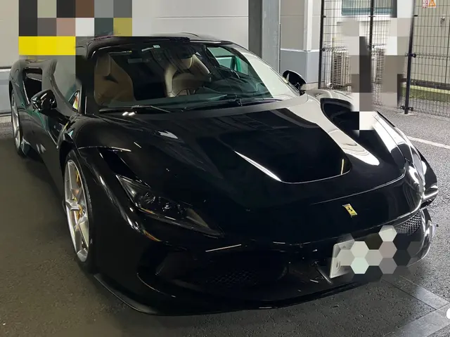 水、電気不要！洗車時間は最短30分。集合住宅の駐車場で隣に車があっても洗えますサービスの画像