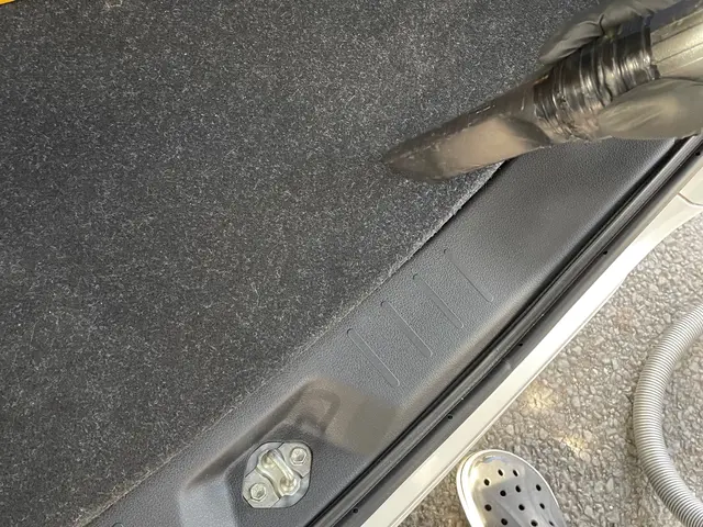 ◆業界歴15年以上◆車内清掃　自社対応サービスの画像