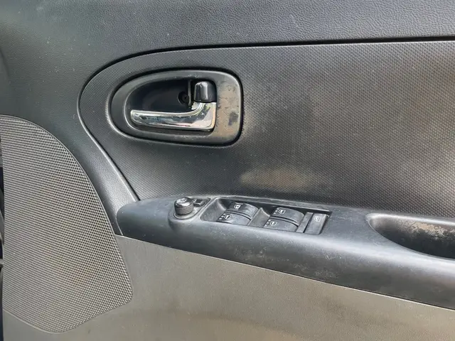 ◆業界歴15年以上◆車内清掃　自社対応サービスの画像