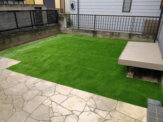 【荒川区】損害保険加入済み！御客様の後納得のいく庭作りを目指しております！サービスの画像