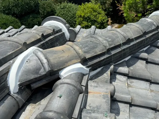 瓦屋根の修理・補修工事サービスの画像