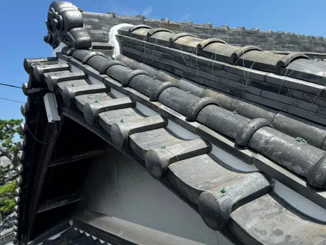 瓦屋根の修理・補修工事サービスの画像