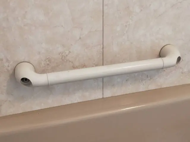 埼玉・階段、玄関、廊下、トイレ、浴室！完全自社施工！一番親切を目指しています！サービスの画像