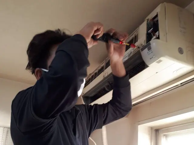 徹底高圧洗浄します！丁寧・安心の経験豊富なスタッフが訪問します。複数台割り有り◎サービスの画像