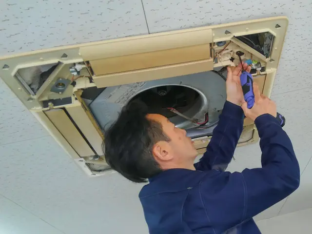 エアコクリーニング専門店／天井埋め込みタイプ・天井吊り下げタイプ・壁掛けタイプサービスの画像